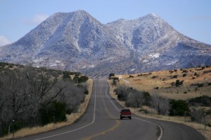 highway-leading-to-the-davis-mountains-texas-tx353
